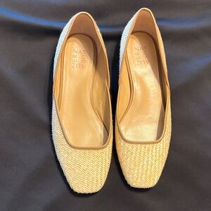 Naturalizer Women's Tan Woven Flats Size 10W